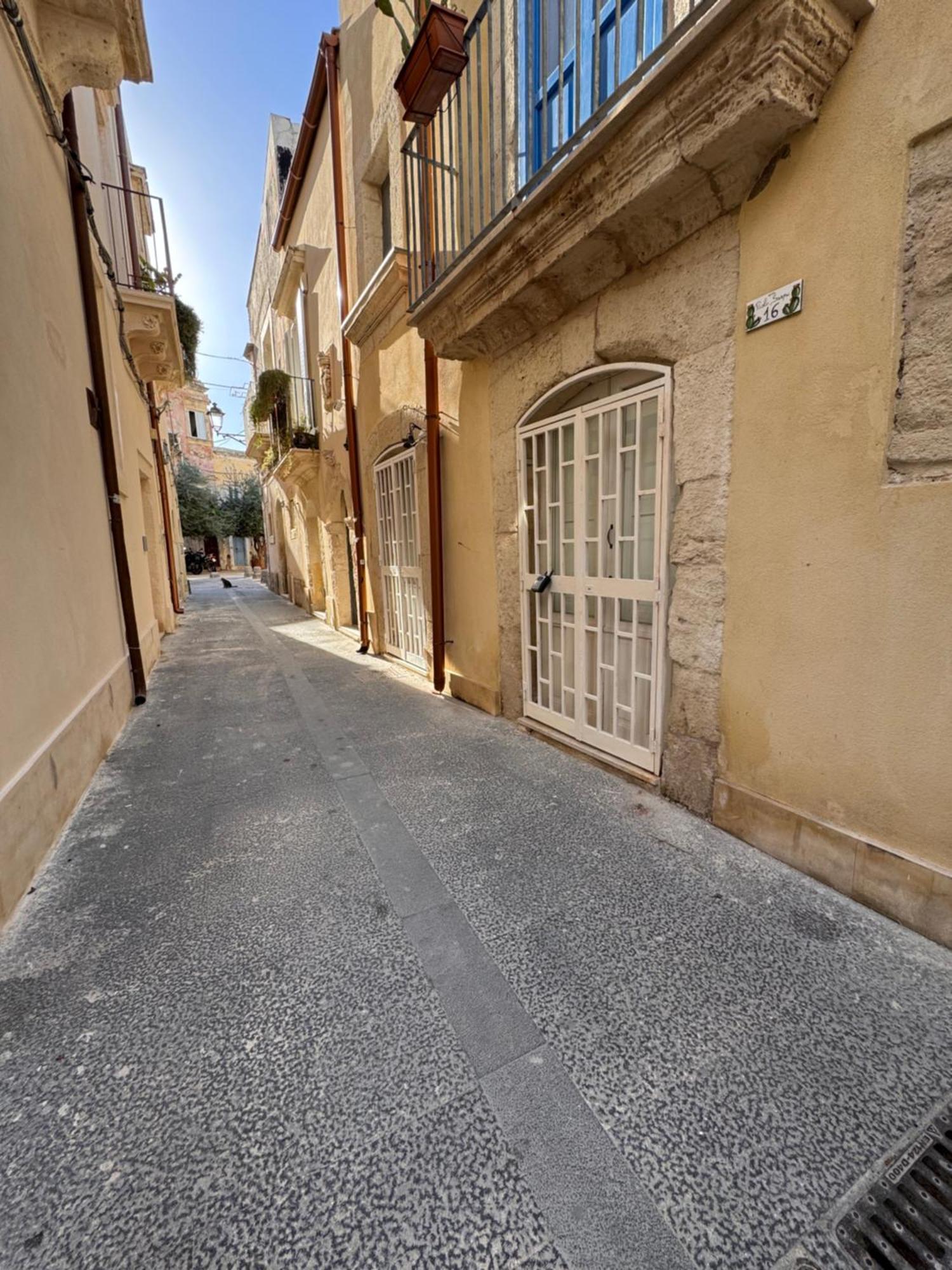 Ortigia Apartment Aretusa Syracuse Eksteriør bilde